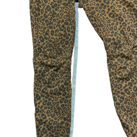 Sanctuary Anthropologie Women’s Jogger Pant Brown Leopard Stretch Approx Medium - Picture 9 of 12